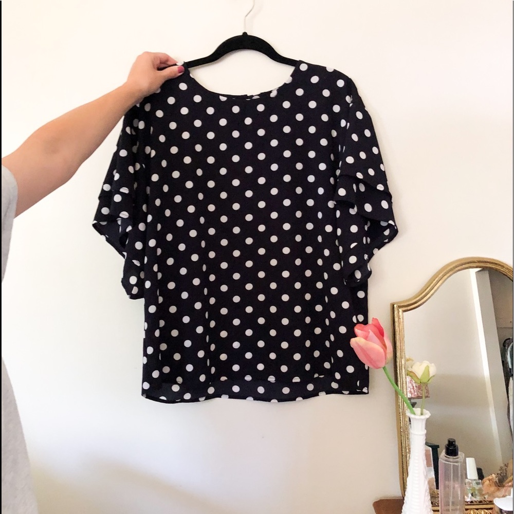 {SOLD} Navy Polka Dot Flowy Blouse